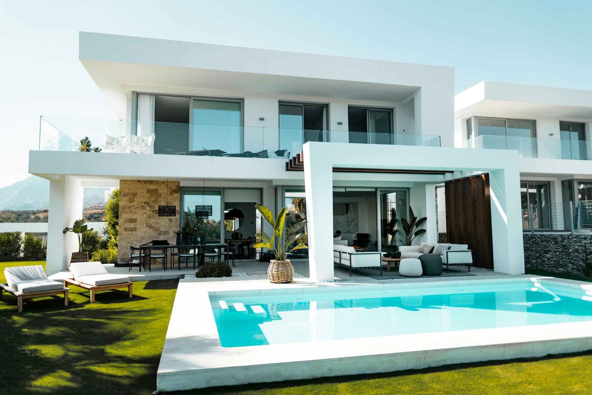Luxury large house for group accommodation UK