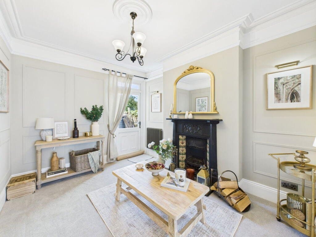 Highfield House — group accommodation in Worthing