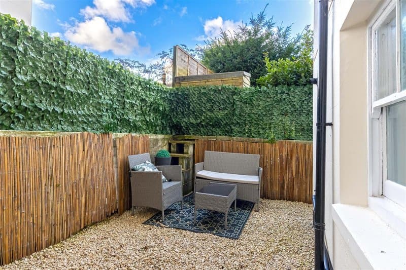 Heene Terrace — kitchen and dining area, Worthing