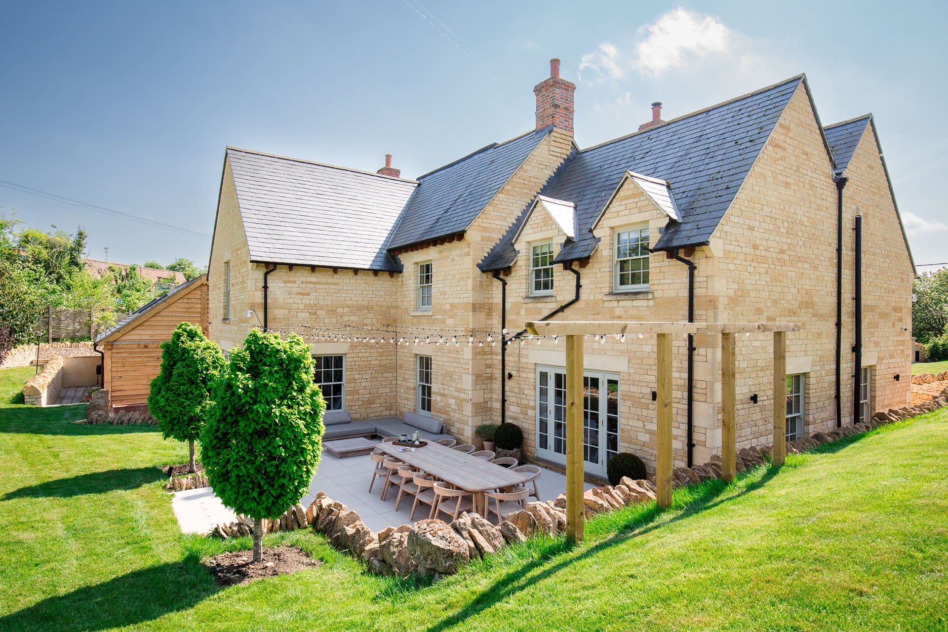Willowbrook — group accommodation in Cotswolds, South West England