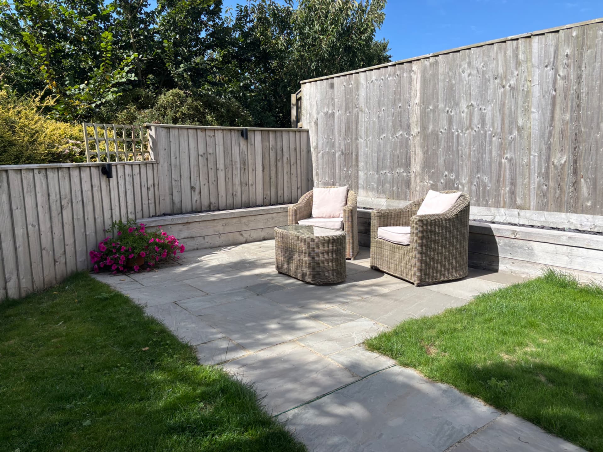 Trebrowen — Quiet reading area