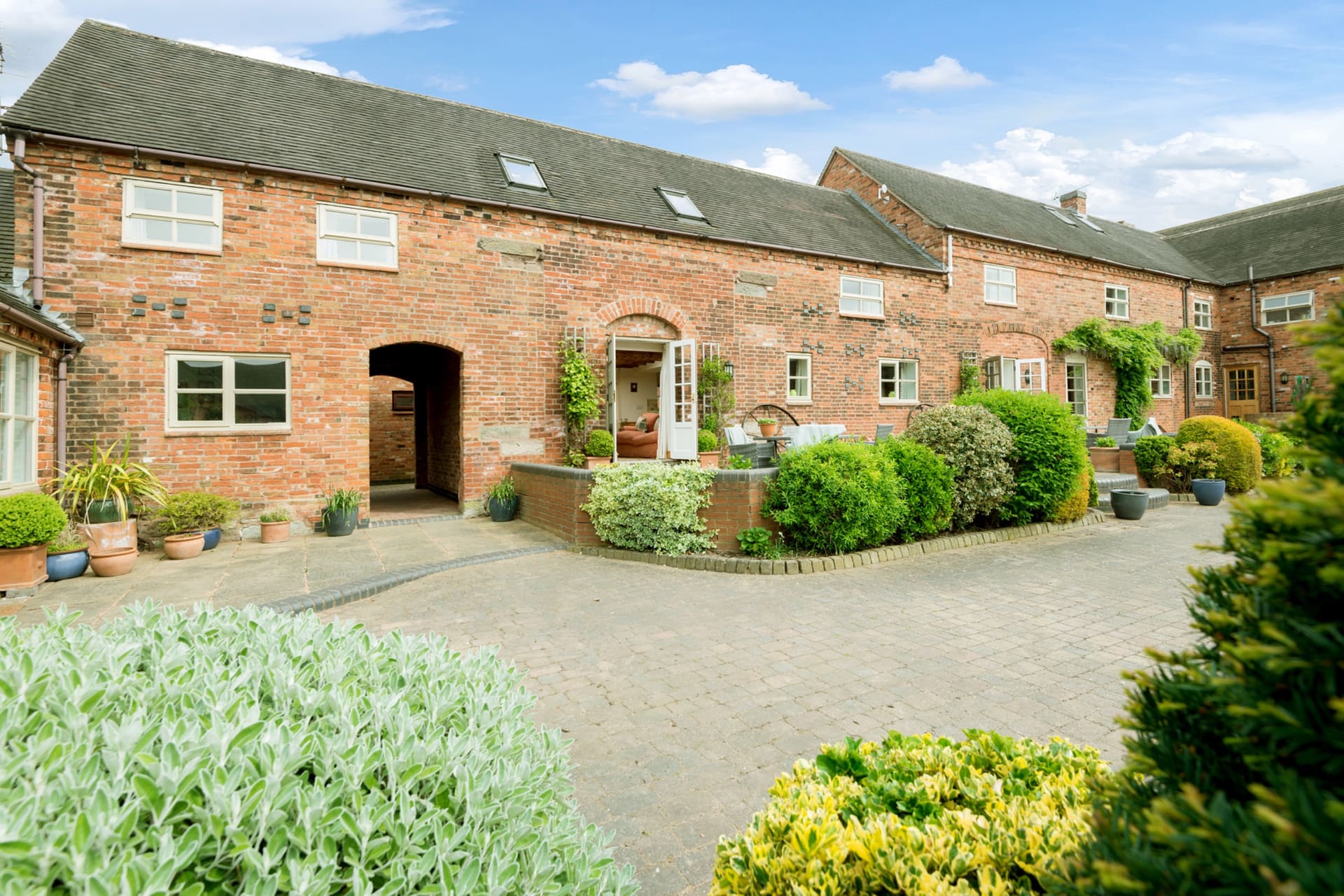 Upper Rectory Farm Cottages — group accommodation in Ashby-de-la-Zouch