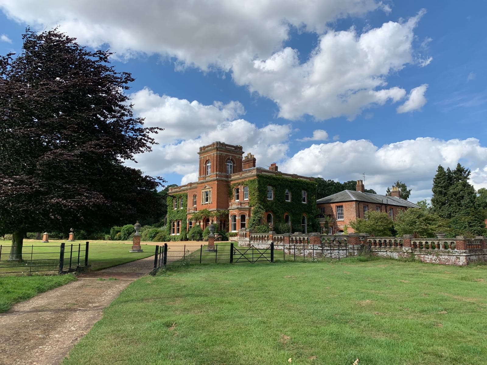 Gunthorpe Hall — photo 1